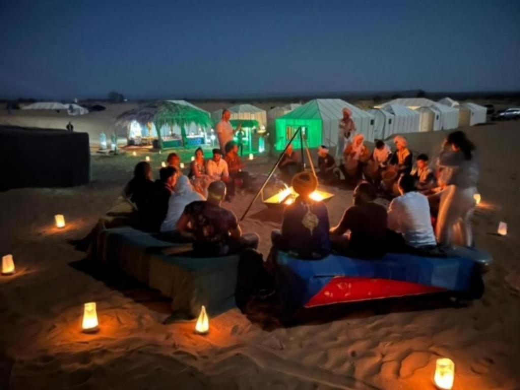 Desert Paradise Luxury Camp Мерзуга Экстерьер фото
