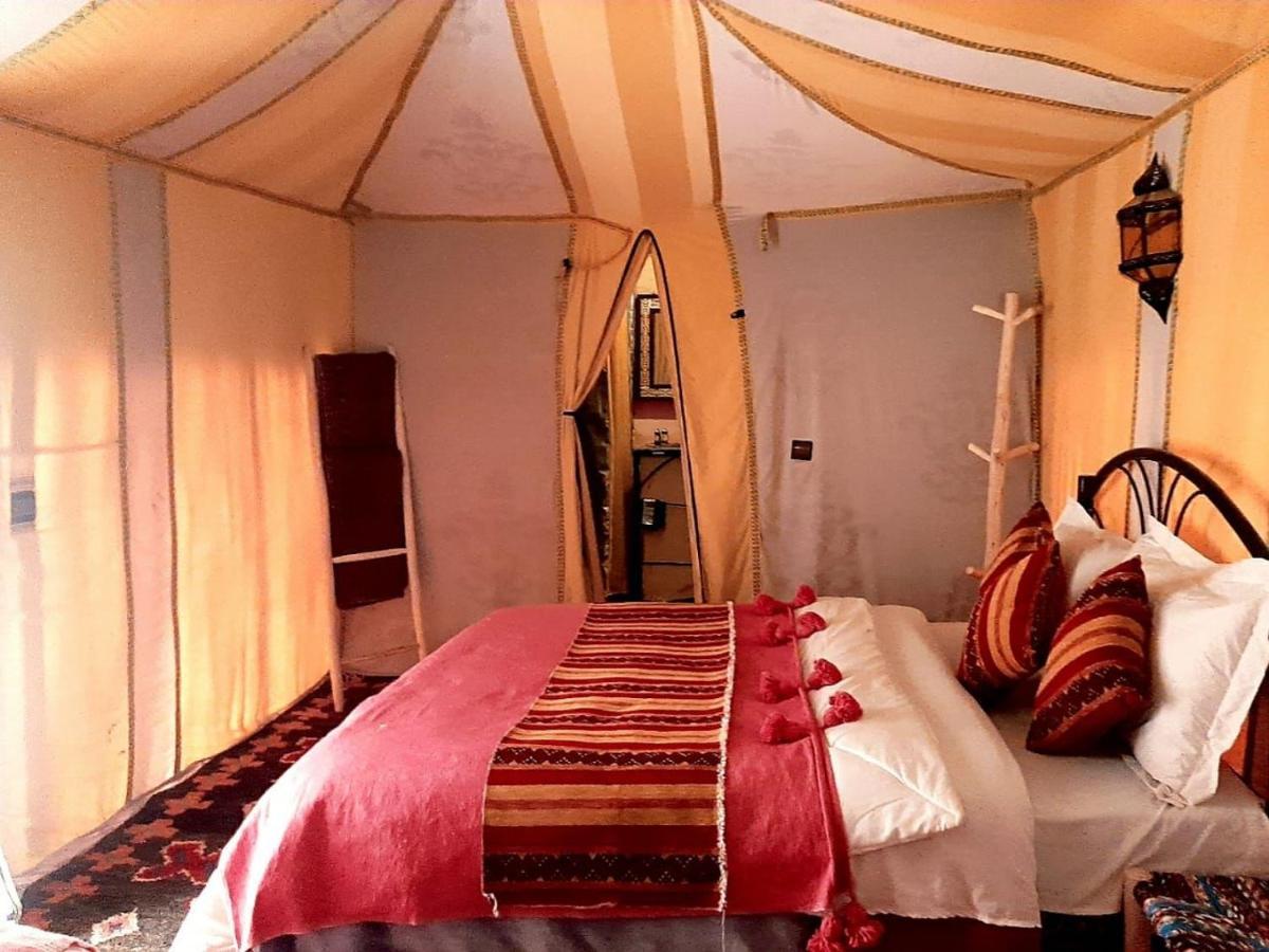 Desert Paradise Luxury Camp Мерзуга Экстерьер фото